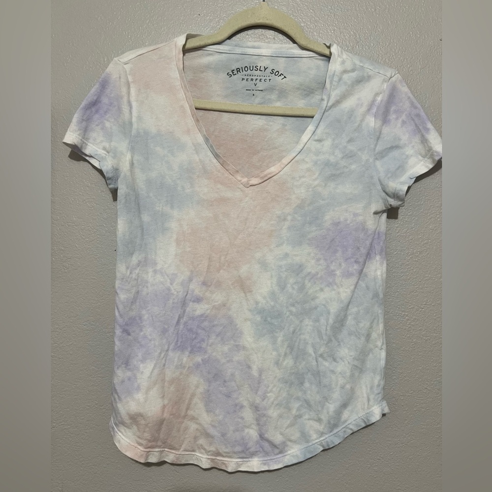 Aeropostale Pastel Tie-Dye V-Neck Tee